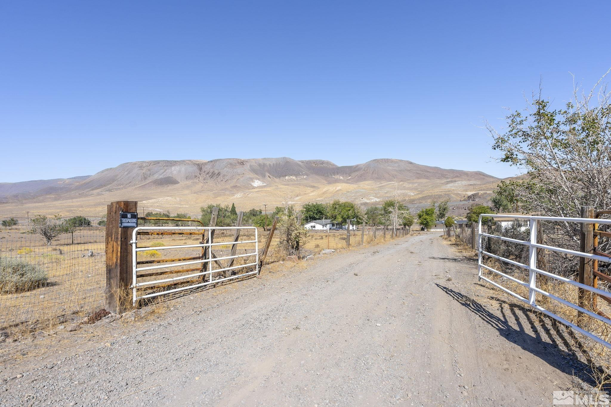 1661 Canal Road Sparks, NV 89437 - Photo 3 of 40 Photo 3