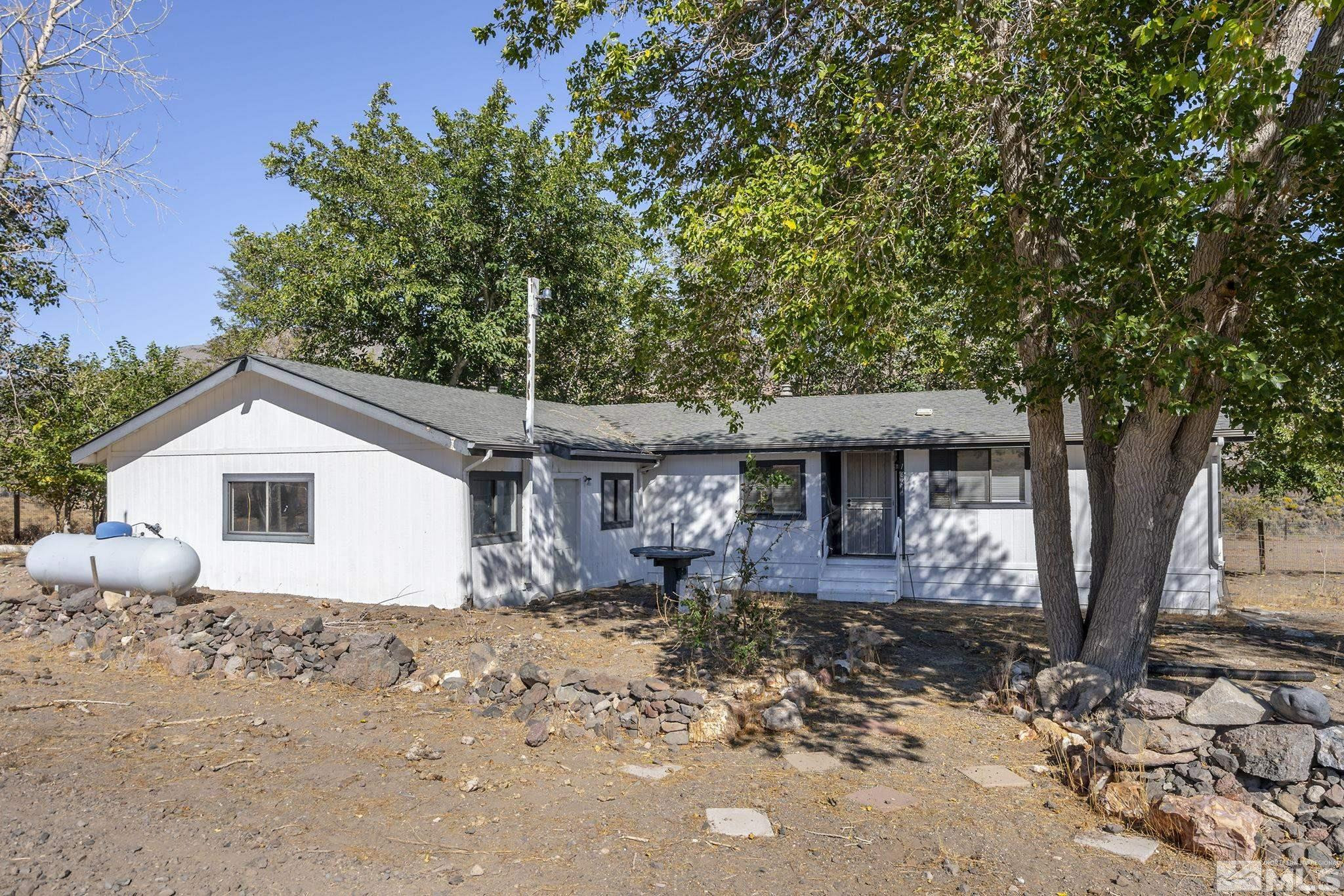 1661 Canal Road Sparks, NV 89437 - Photo 7 of 40 Photo 7