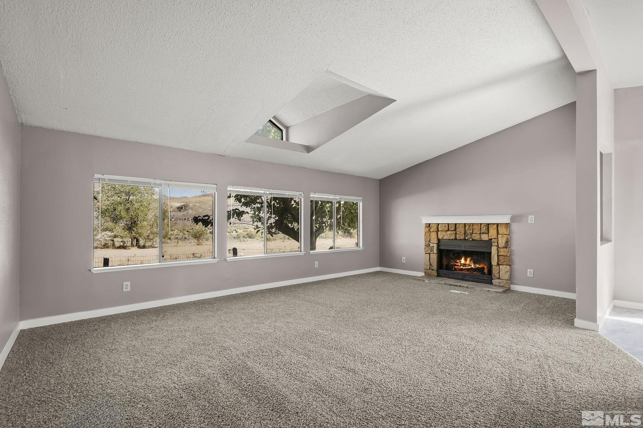 1661 Canal Road Sparks, NV 89437 - Photo 8 of 40 Photo 8