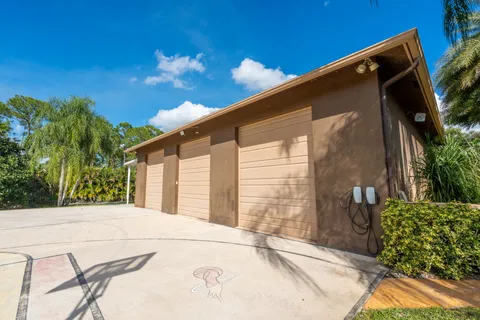 $2,199,000 | 3516 185th Trail, Loxahatchee, FL 33470