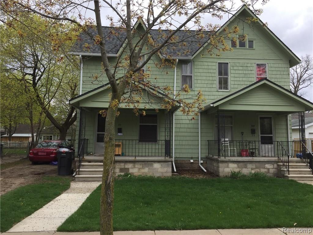709 North Court Street Howell, MI 48843 - Photo 1 of 14