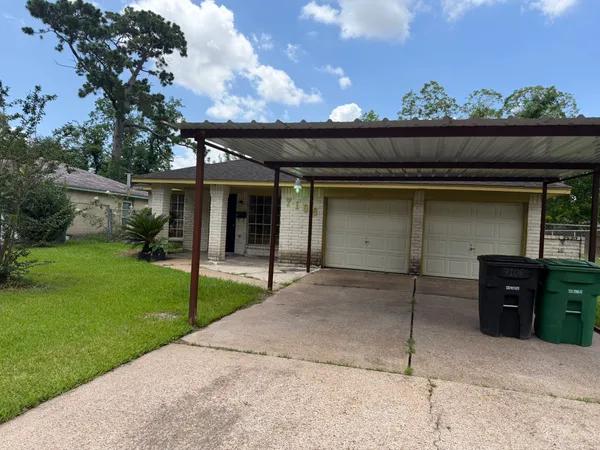 $1,800 | 7106 Haverton Drive, Houston, TX 77016