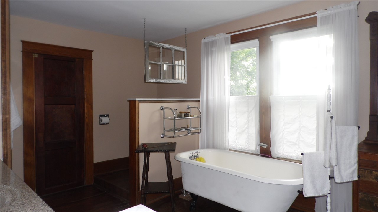 5041 Rau Road West Branch, MI 48661 - Photo 21 of 29 1850398-20.JPG