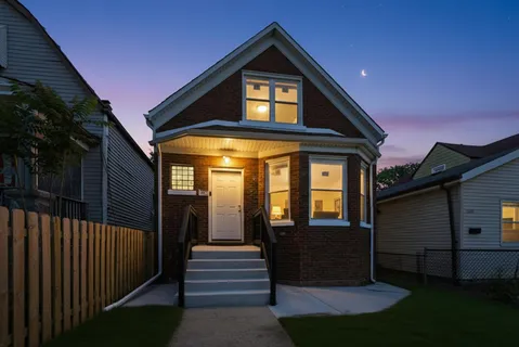 $285,000 | 6833 South Aberdeen Street, Chicago, IL 60621