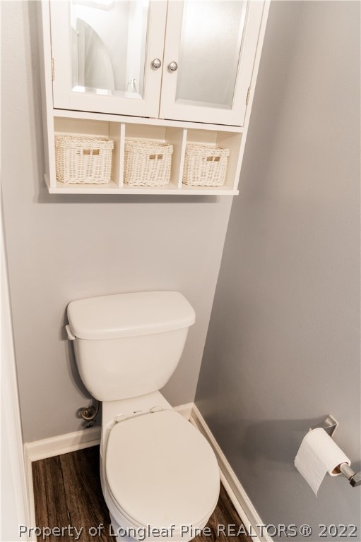 125 Cape Fear Road Raeford, NC 28376 - Photo 18 of 46 a bathroom with a toilet