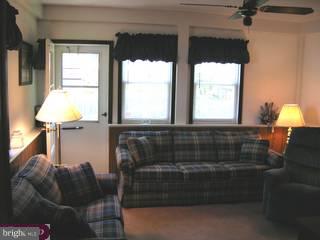 313 Lynn Road Springfield, PA 19064 - Photo 5 of 6