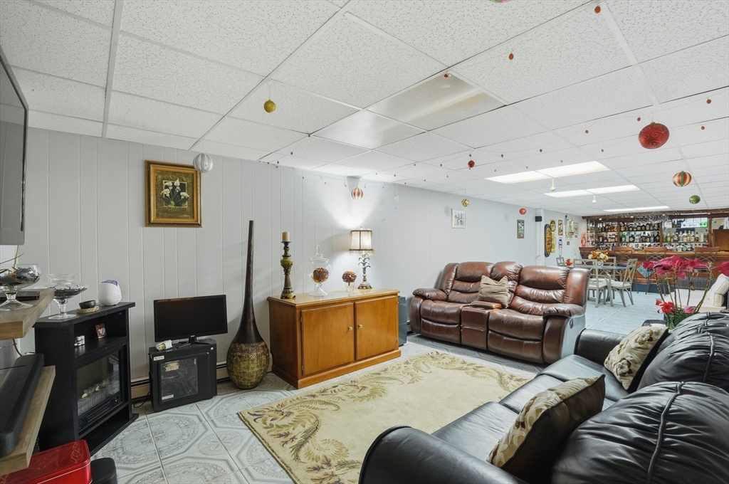 572 Bartlett Street Acushnet, MA 02743 - Photo 22 of 32