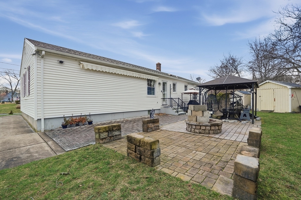 572 Bartlett Street Acushnet, MA 02743 - Photo 31 of 32
