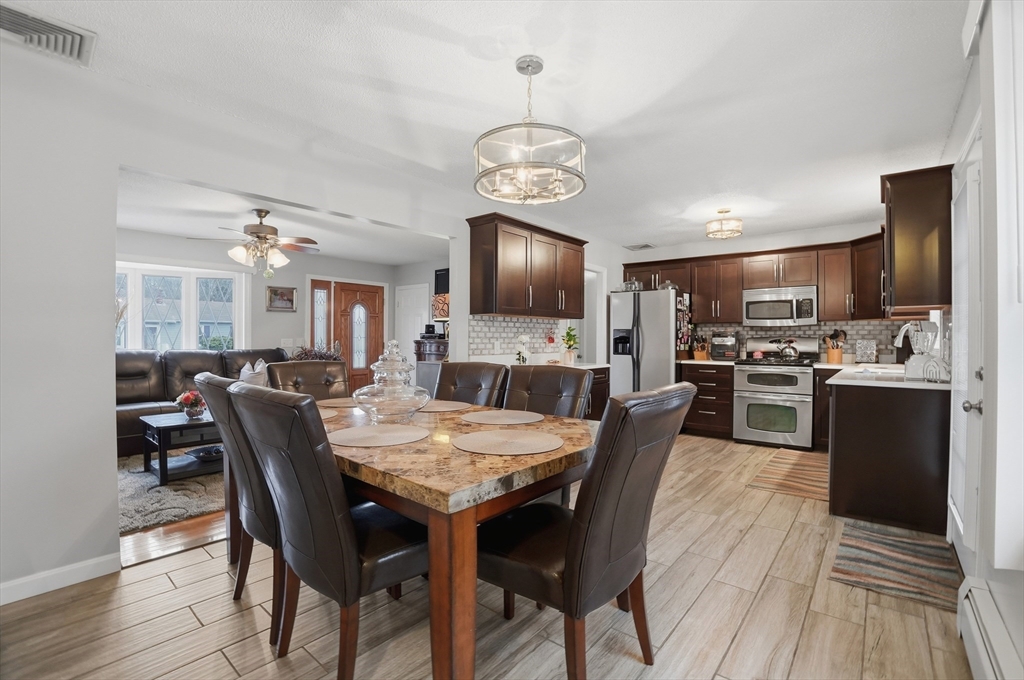 572 Bartlett Street Acushnet, MA 02743 - Photo 9 of 32