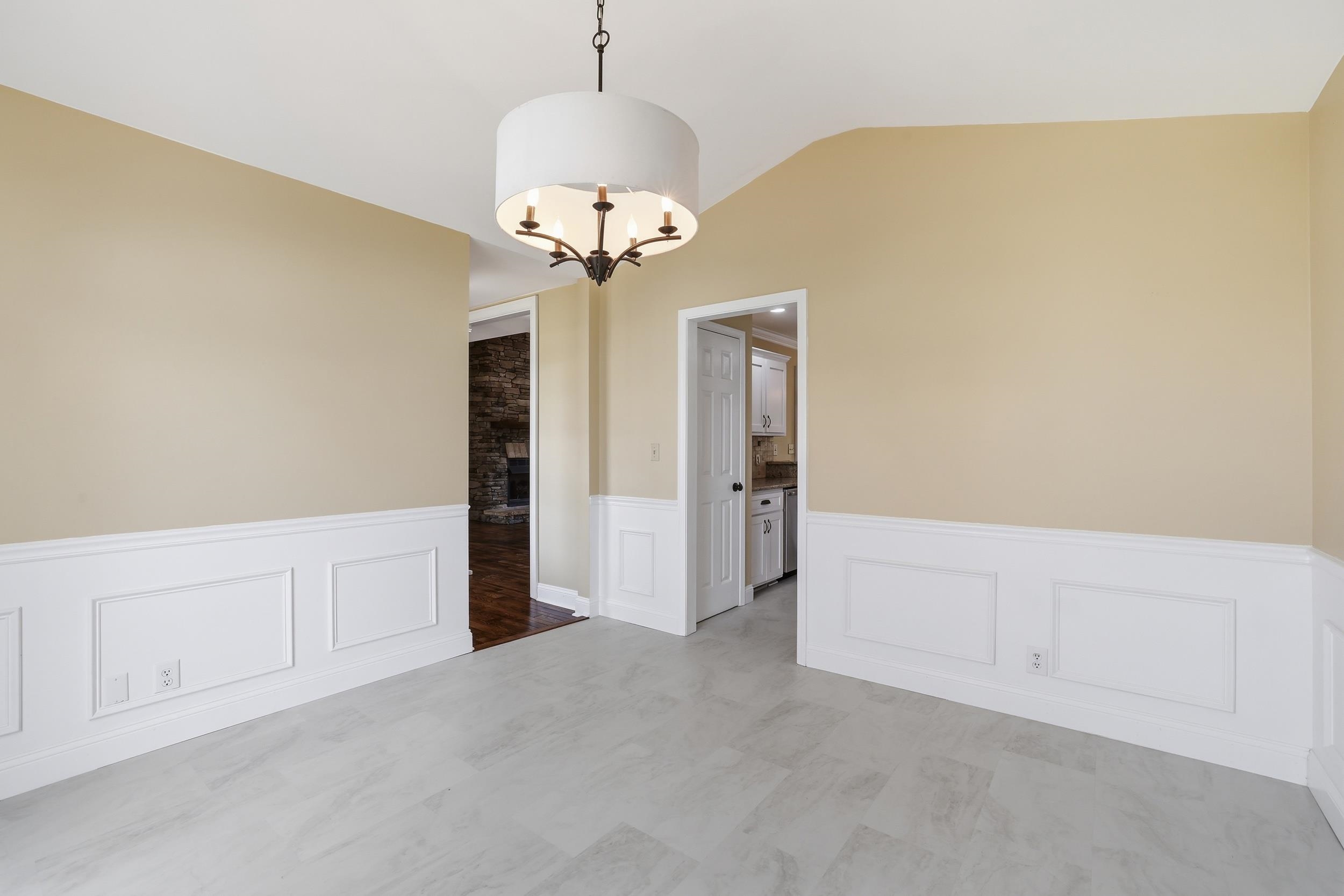1327 Falcons Drive Walhalla, SC 29691 - Photo 16 of 42 Dining Room