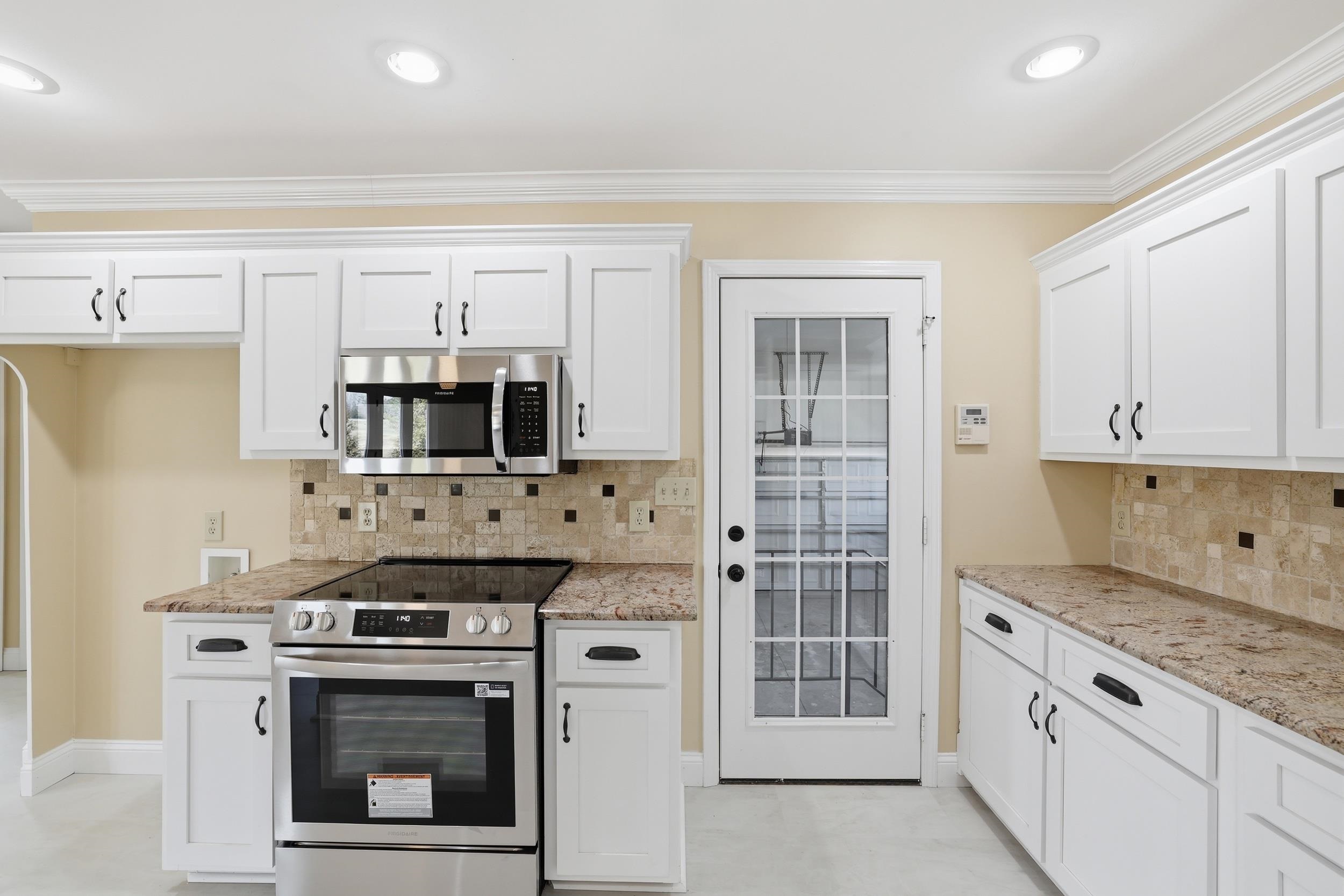 1327 Falcons Drive Walhalla, SC 29691 - Photo 17 of 42 Kitchen