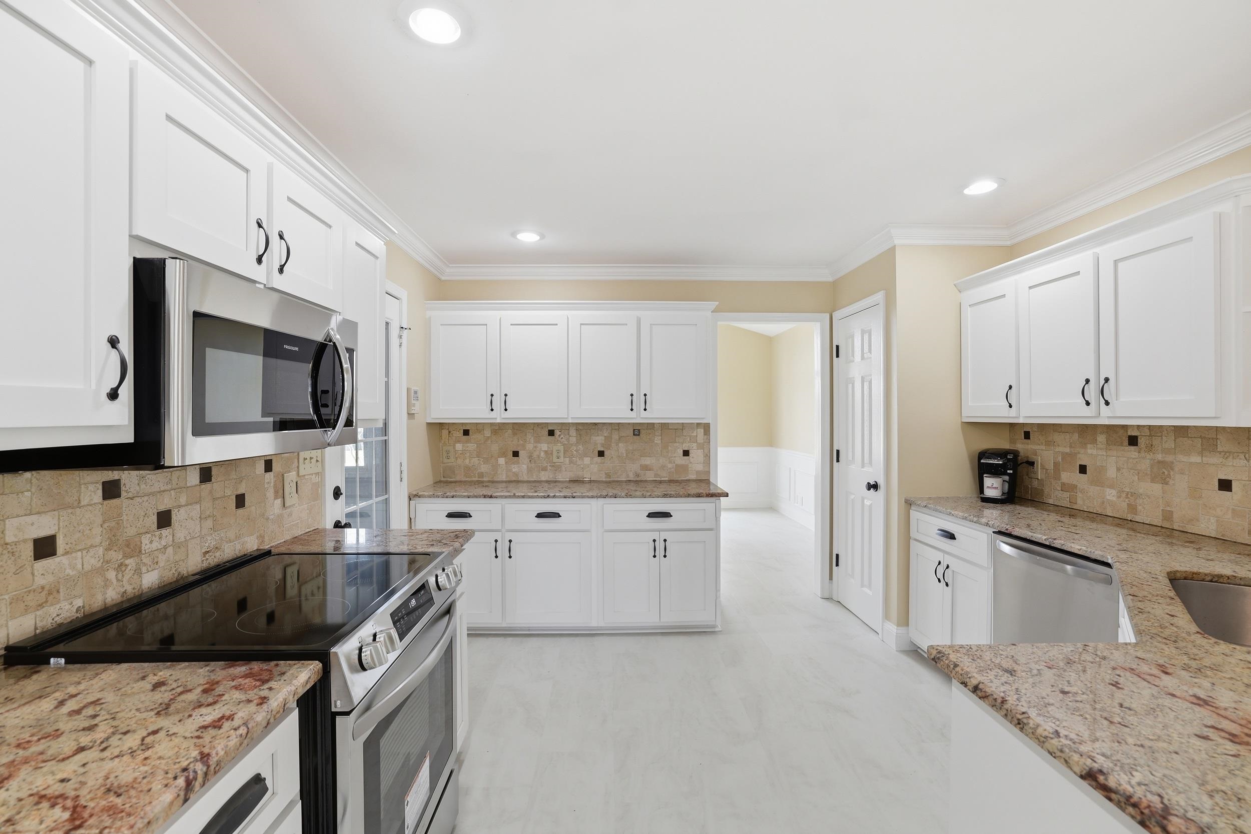 1327 Falcons Drive Walhalla, SC 29691 - Photo 19 of 42 Kitchen