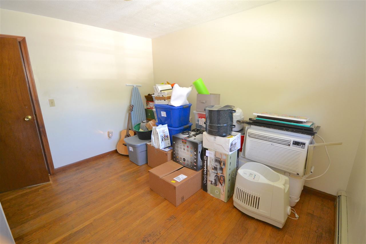 11 Fernand Street Manchester, NH 03103 - Photo 26 of 35 Gallery Image 26
