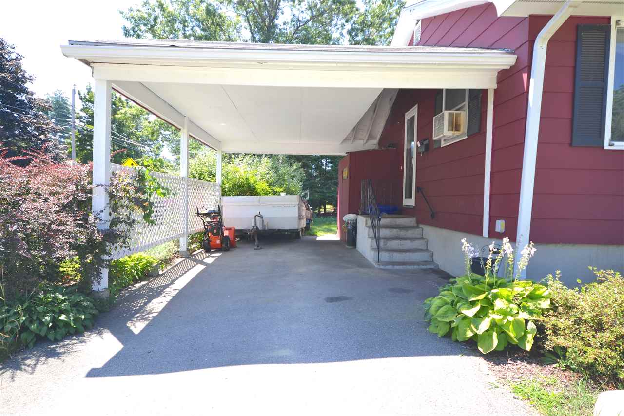11 Fernand Street Manchester, NH 03103 - Photo 5 of 35 Gallery Image 5