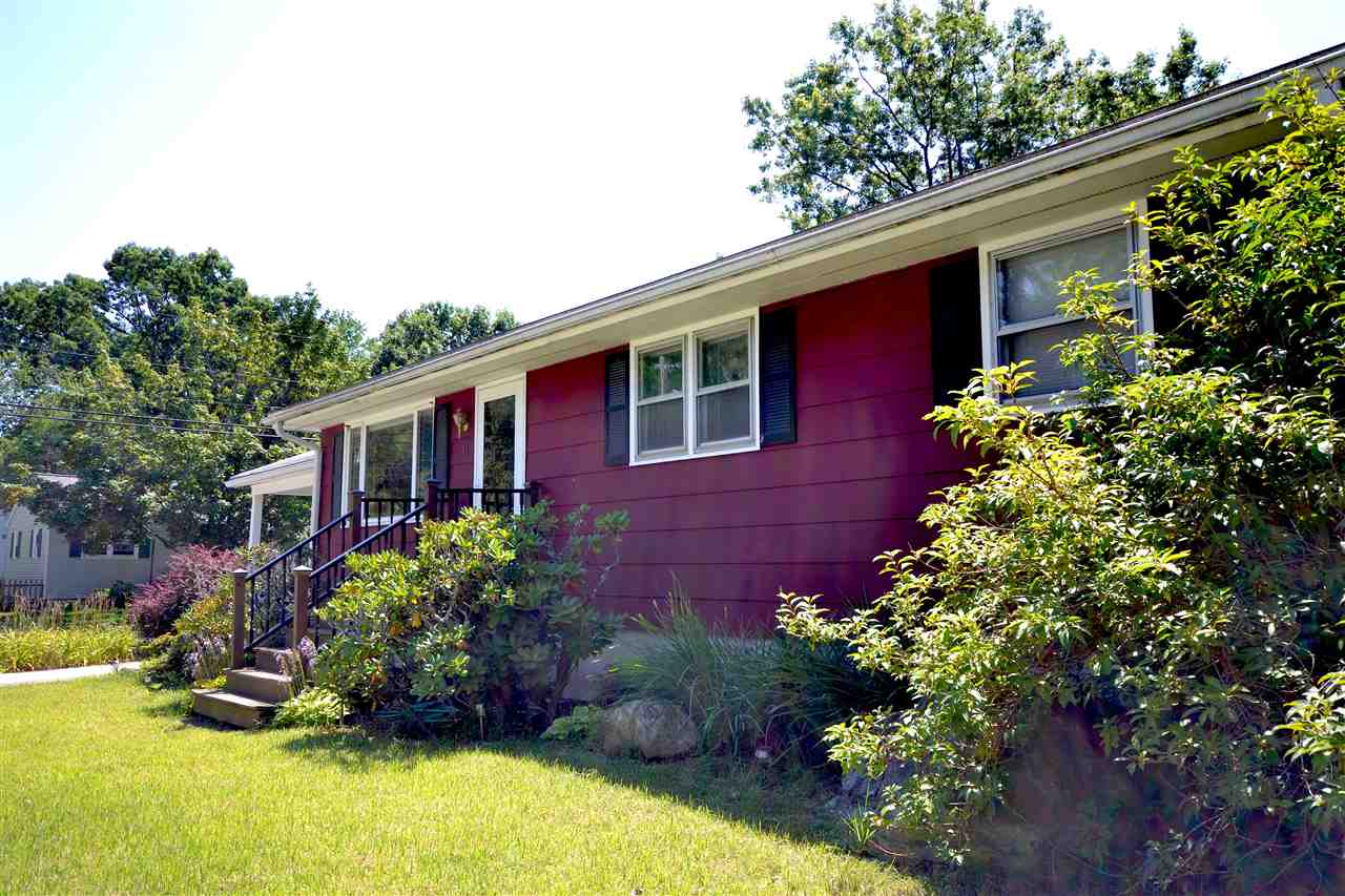 11 Fernand Street Manchester, NH 03103 - Photo 7 of 35 Gallery Image 7