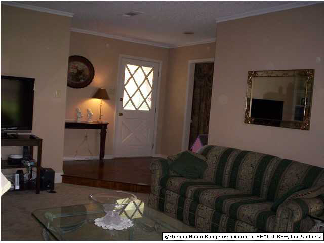 10813 Rifle Drive Central, LA 70818 - Photo 5 of 31 Gallery Image 5