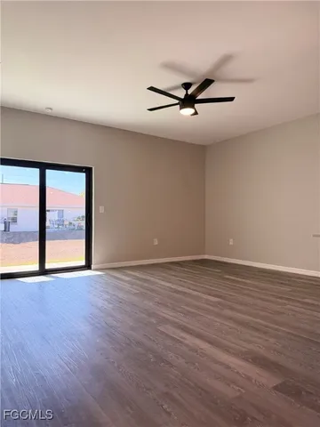 $1,750 | 5205-5207 30th Street Southwest, Lehigh Acres, FL 33973