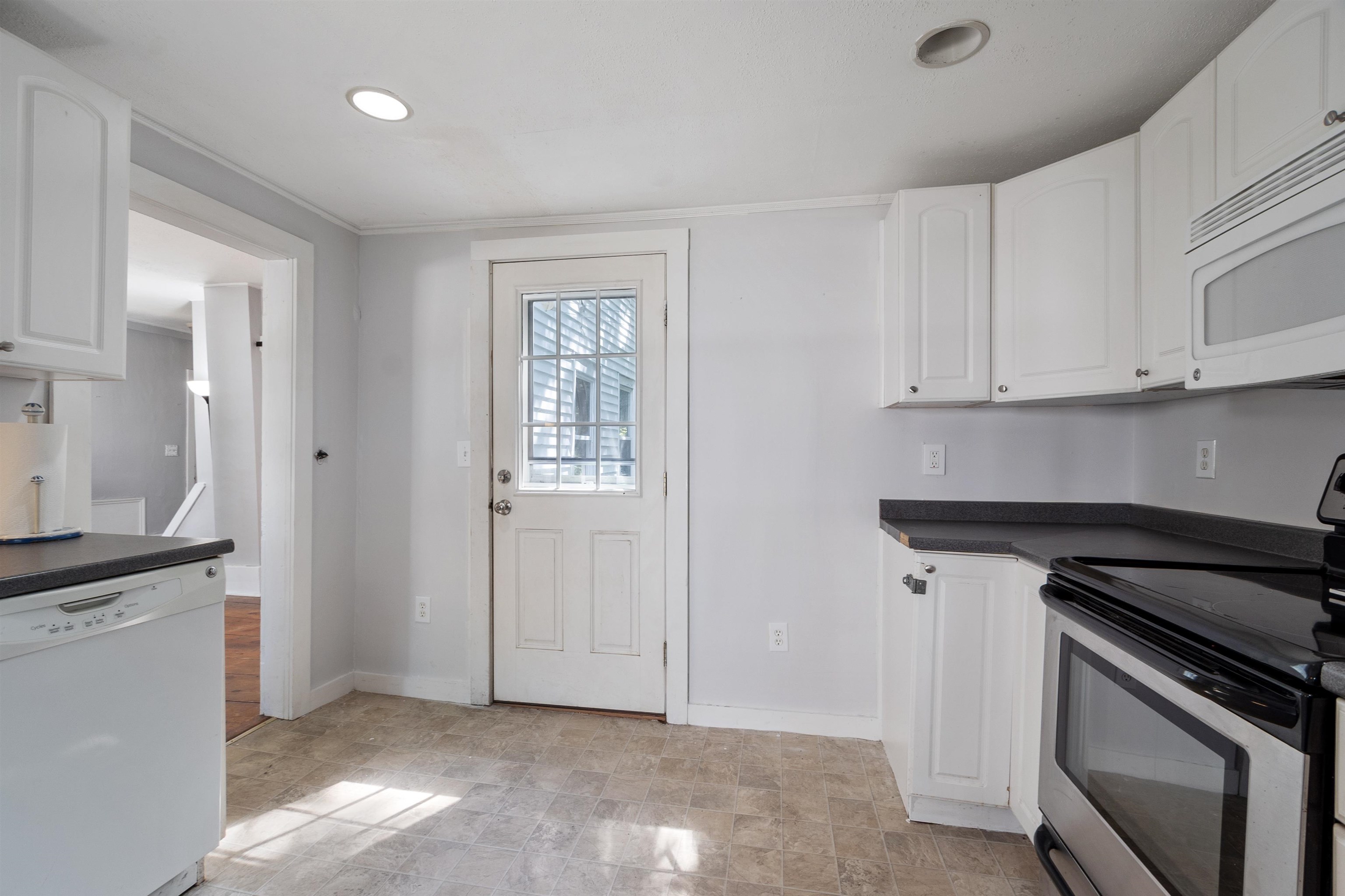 2 Salem Street Exeter, NH 03833 - Photo 16 of 30