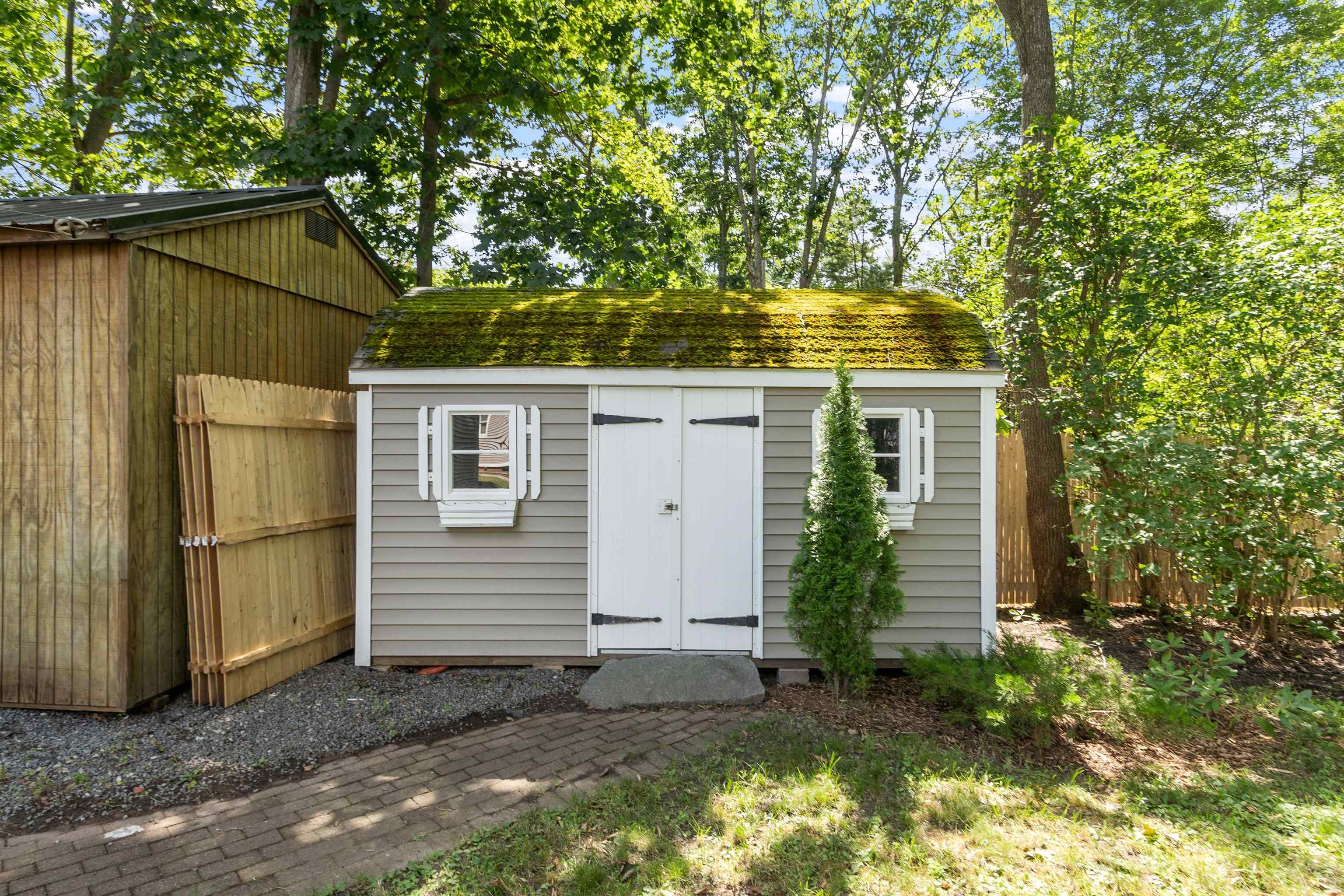 2 Salem Street Exeter, NH 03833 - Photo 4 of 30