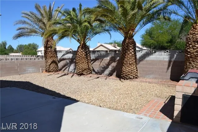 $2,094 | 8006 South Counterpoint Lane, Las Vegas, NV 89123