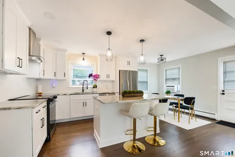 $390,000 | 25 Harrison Drive, Hamden, CT 06514