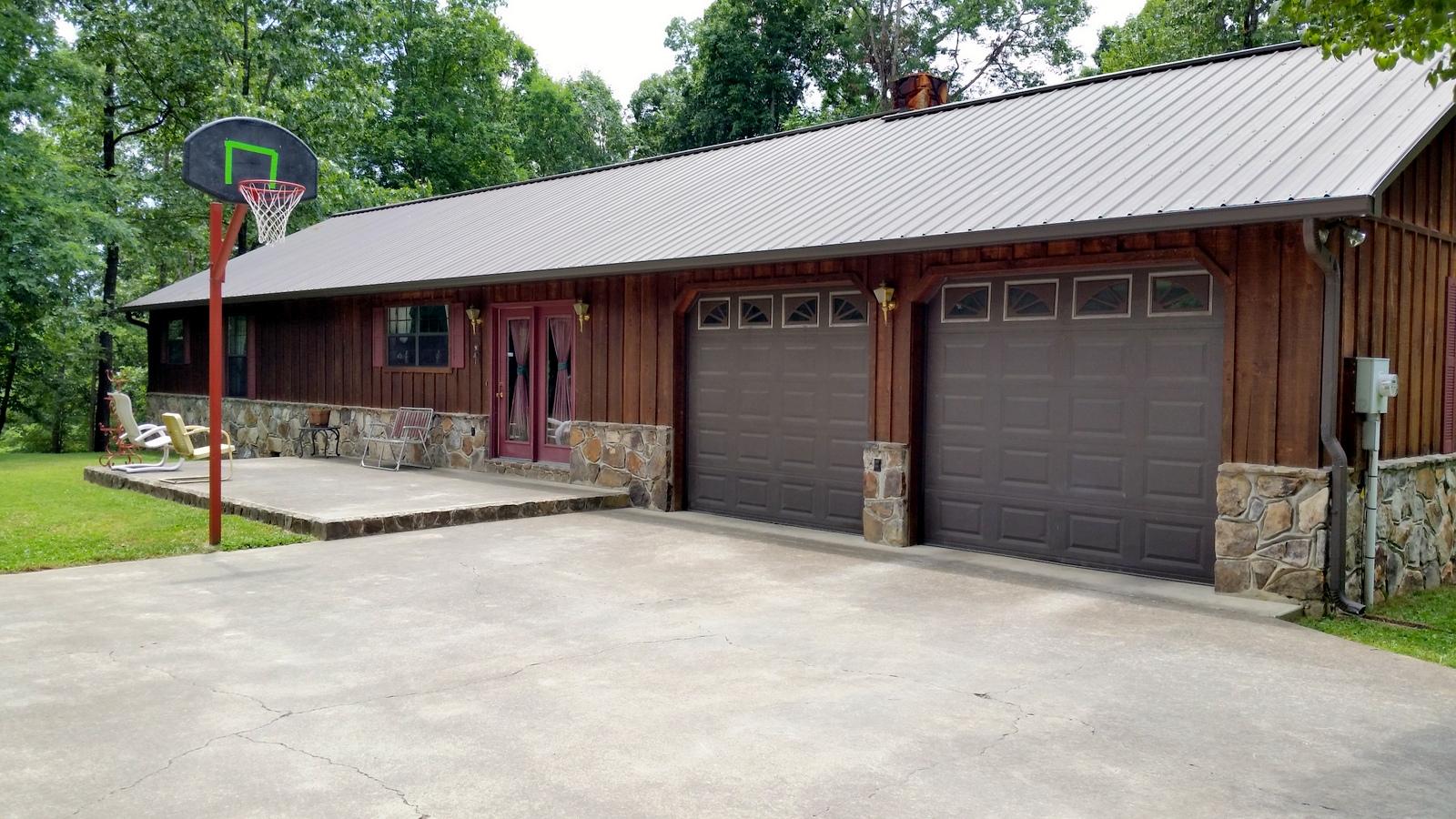 354 Old Federal Road Madisonville, TN 37354 - Photo 5 of 40 05-20160602_132532