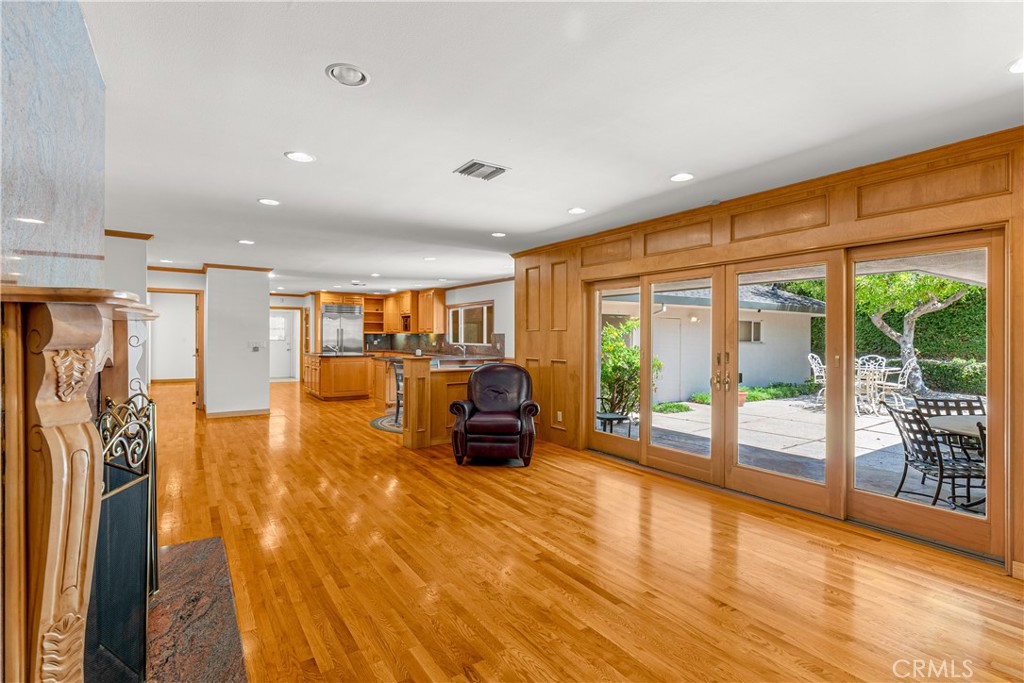 591 Busch Place Pasadena, CA 91105 - Photo 36 of 64 a living room with furniture and large windows