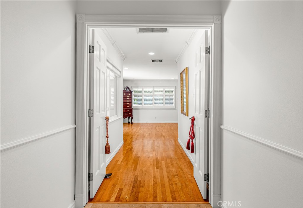 591 Busch Place Pasadena, CA 91105 - Photo 40 of 64 a view of gallery