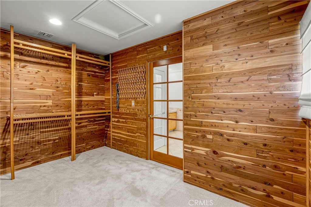 591 Busch Place Pasadena, CA 91105 - Photo 49 of 64 a view of walk in closet