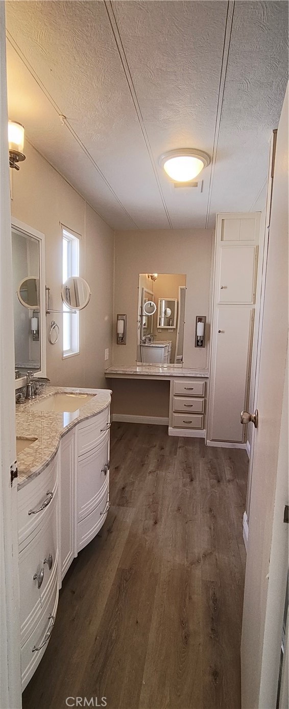 17640 Corkill Road, Unit 78 Desert Hot Springs, CA 92241 - Photo 9 of 58 Master bathroom