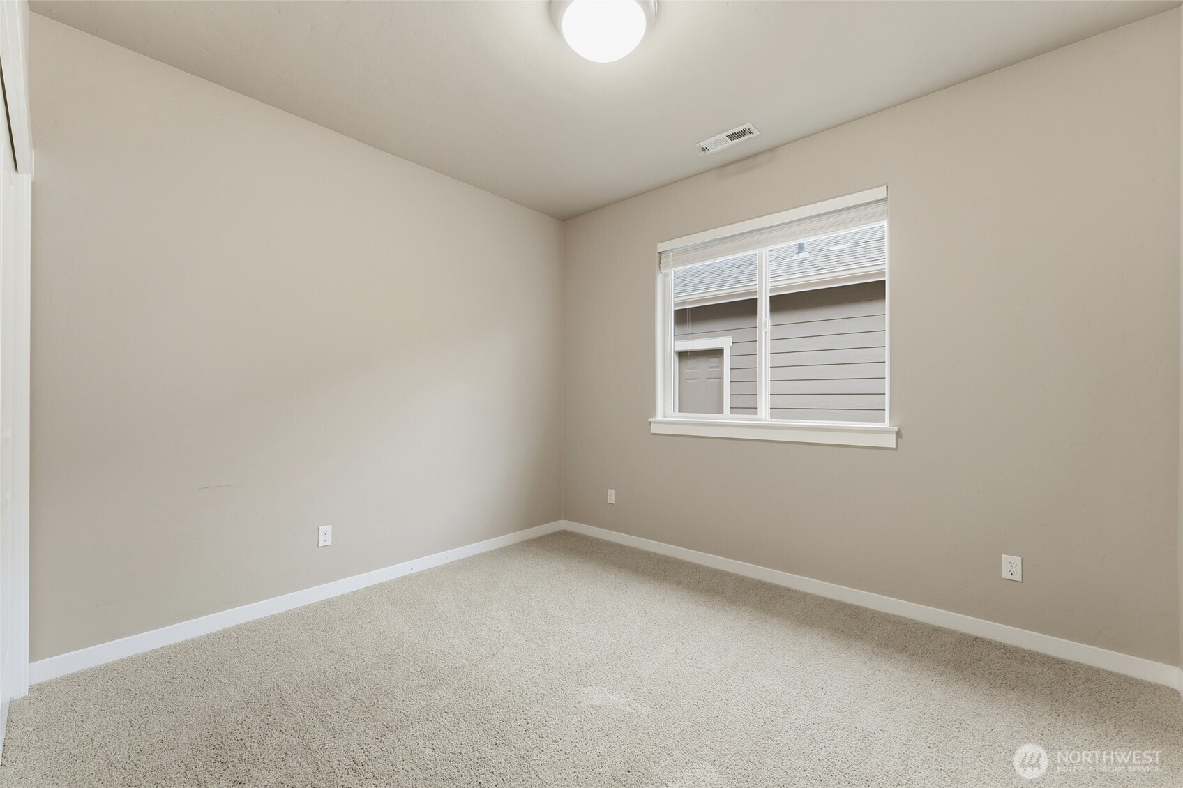 673 Southeast Whimbrel Loop College Place, WA 99324 - Photo 21 of 38