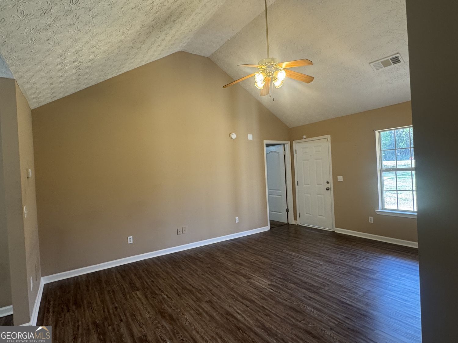 2587 Kelleytown Road McDonough, GA 30252 - Photo 6 of 19