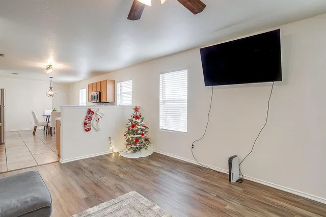 $2,200 | 6612 Meadow Way Lane, Fort Worth, TX 76179