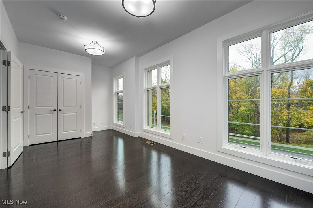 22728 Lake Road Rocky River, OH 44116 - Photo 20 of 45