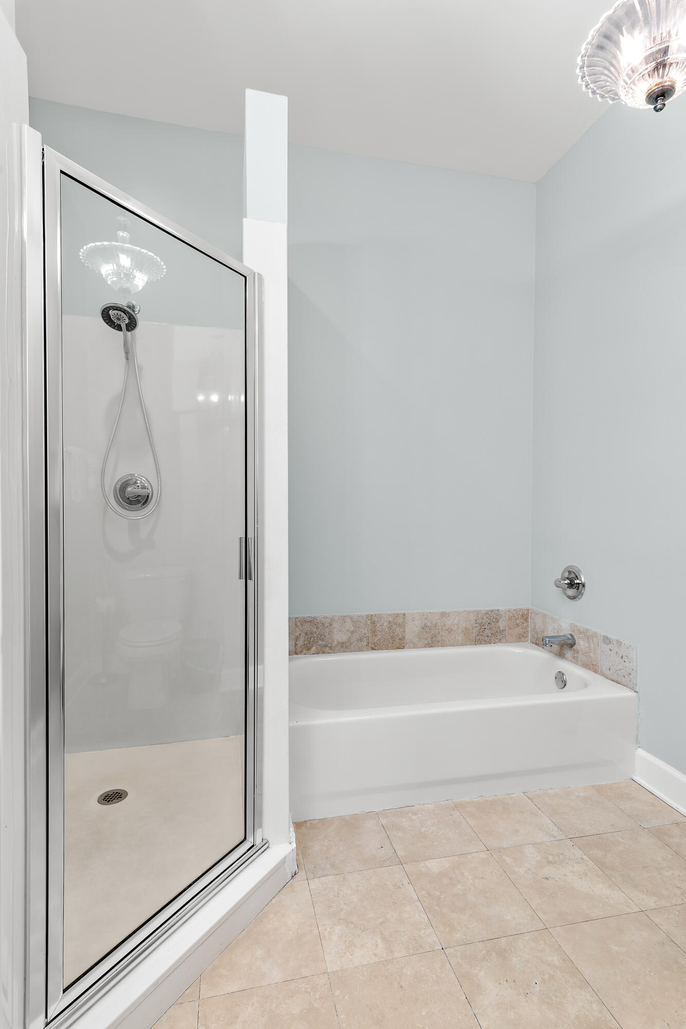 231 Somerset Bridge Road, Unit 2408 Santa Rosa Beach, FL 32459 - Photo 16 of 27 a bathroom with a bathtub and a shower