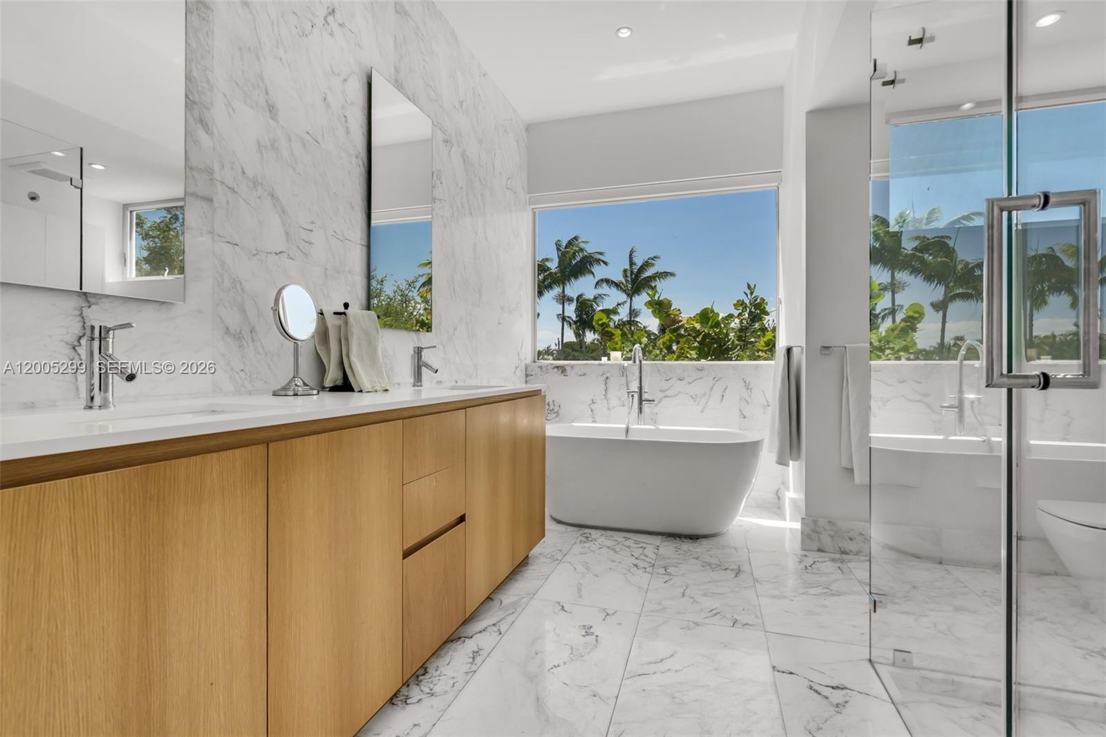 230 West McIntyre Street Key Biscayne, FL 33149 - Photo 31 of 53
