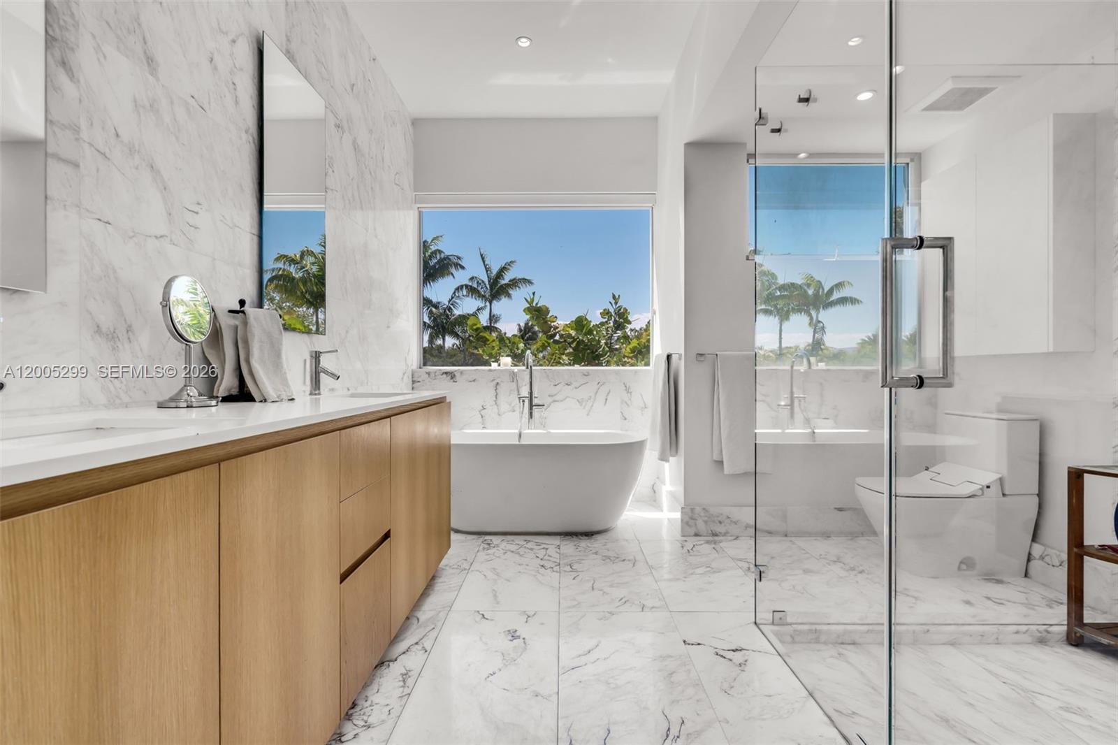 230 West McIntyre Street Key Biscayne, FL 33149 - Photo 33 of 53