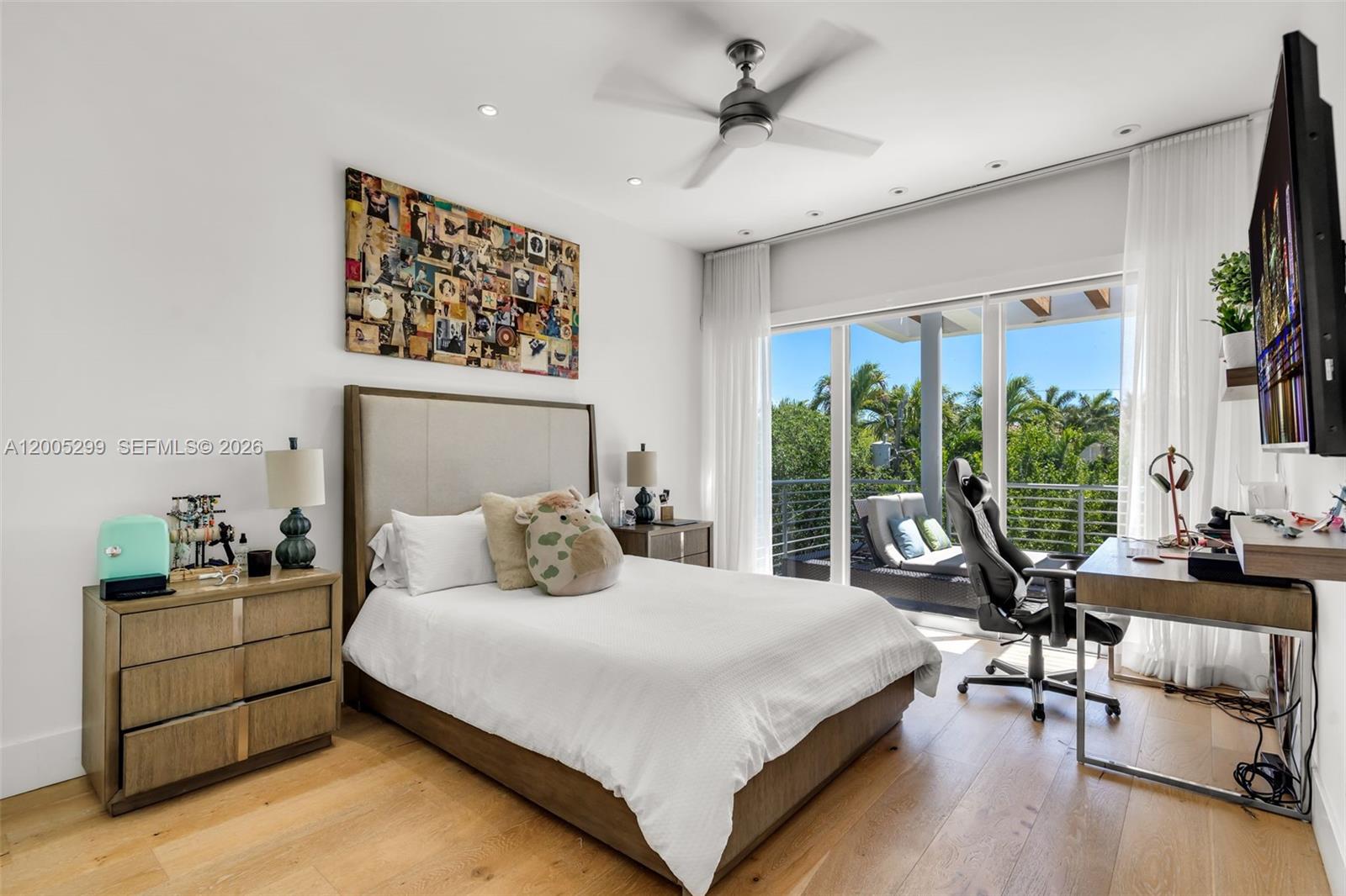 230 West McIntyre Street Key Biscayne, FL 33149 - Photo 41 of 53