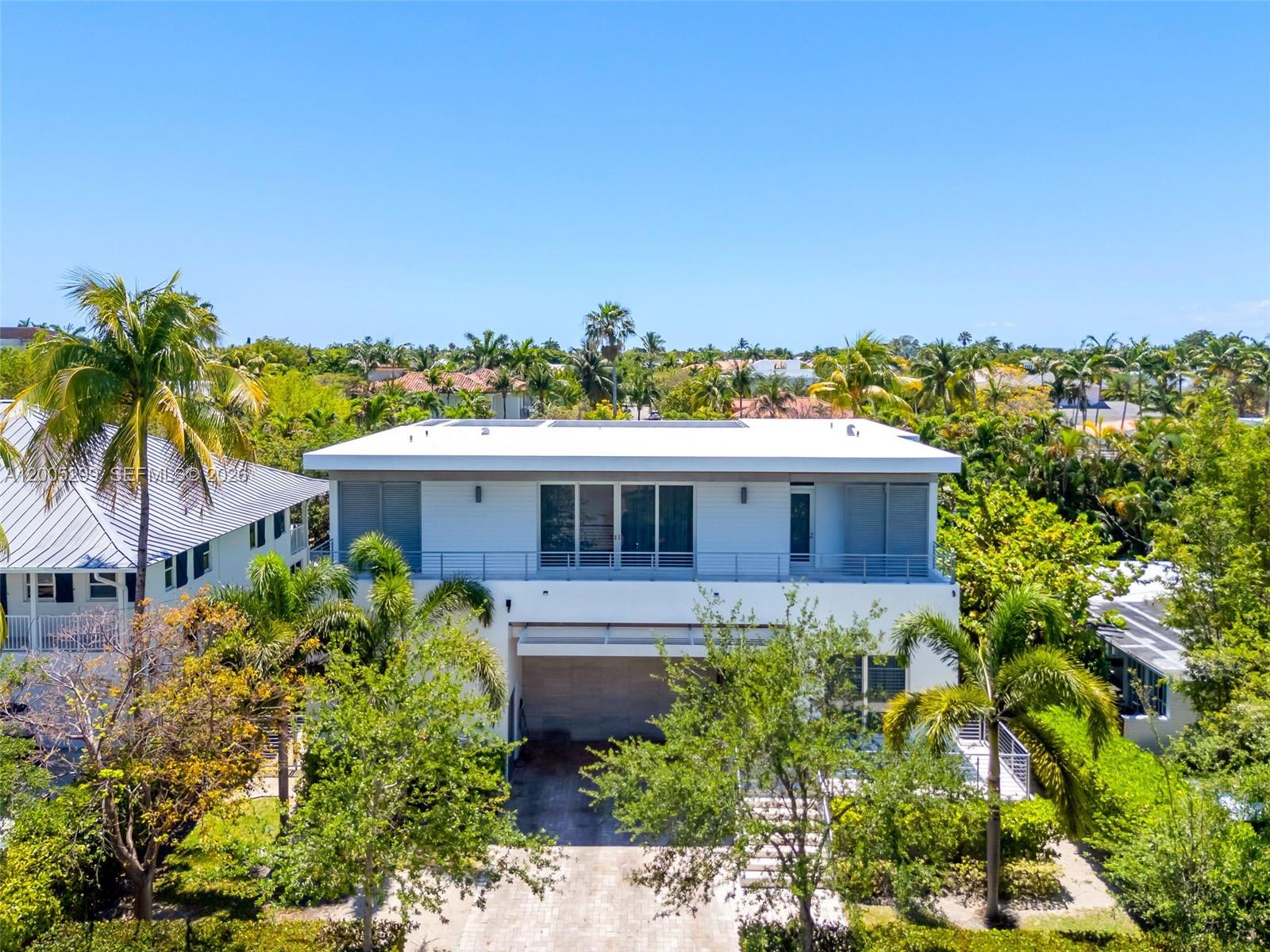230 West McIntyre Street Key Biscayne, FL 33149 - Photo 45 of 53