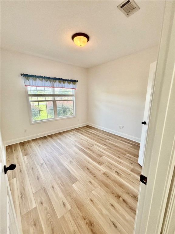 407 Lake Erie Drive Brunswick, GA 31523 - Photo 15 of 21