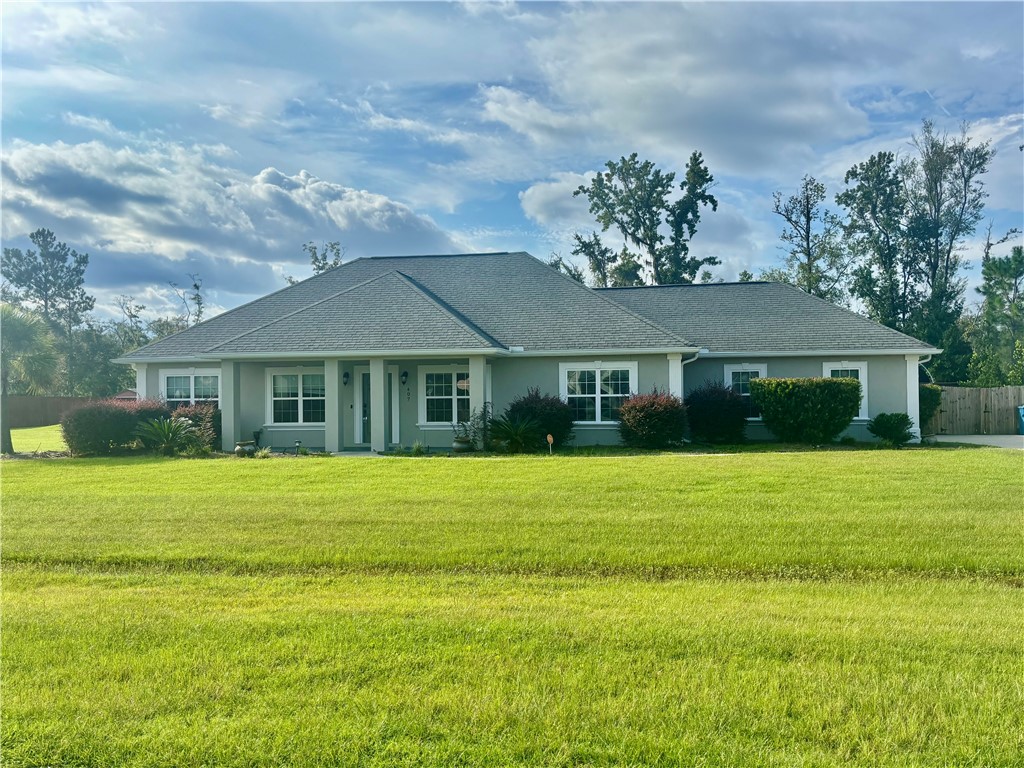 407 Lake Erie Drive Brunswick, GA 31523 - Photo 2 of 21