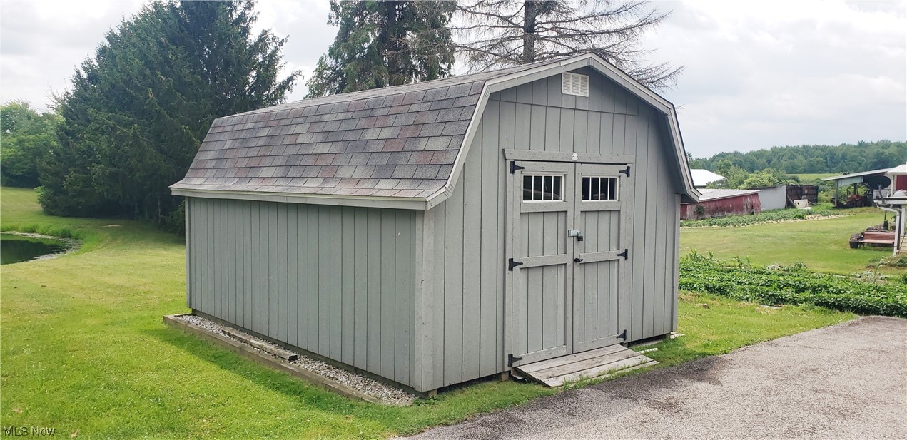 11321 Madison Road Huntsburg, OH 44046 - Photo 7 of 28 Gallery Image 7