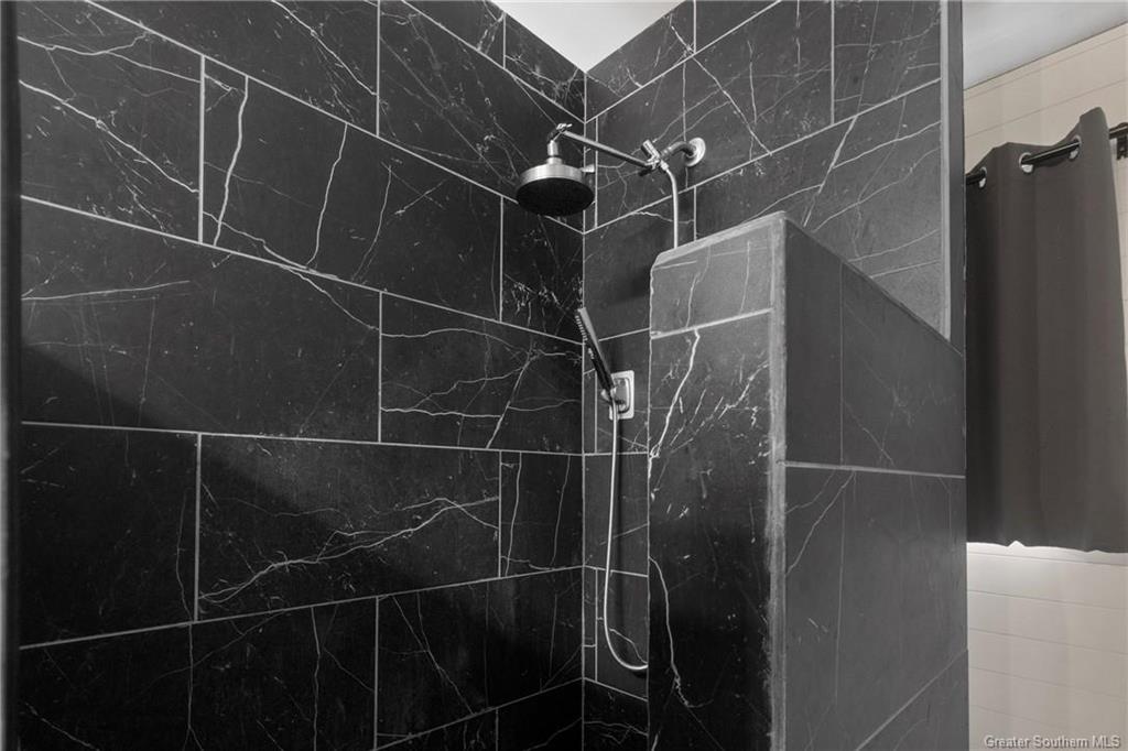 1936 Highway 109 Vinton, LA 70668 - Photo 9 of 29