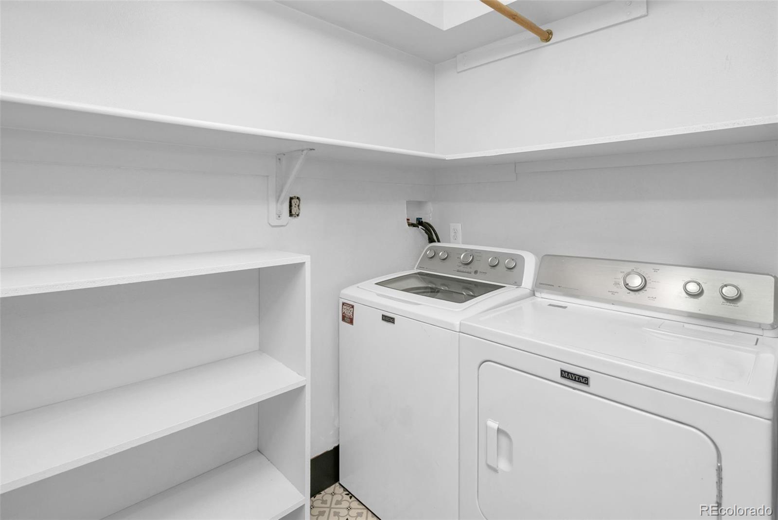 673 Sage Circle Highlands Ranch, CO 80126 - Photo 12 of 39