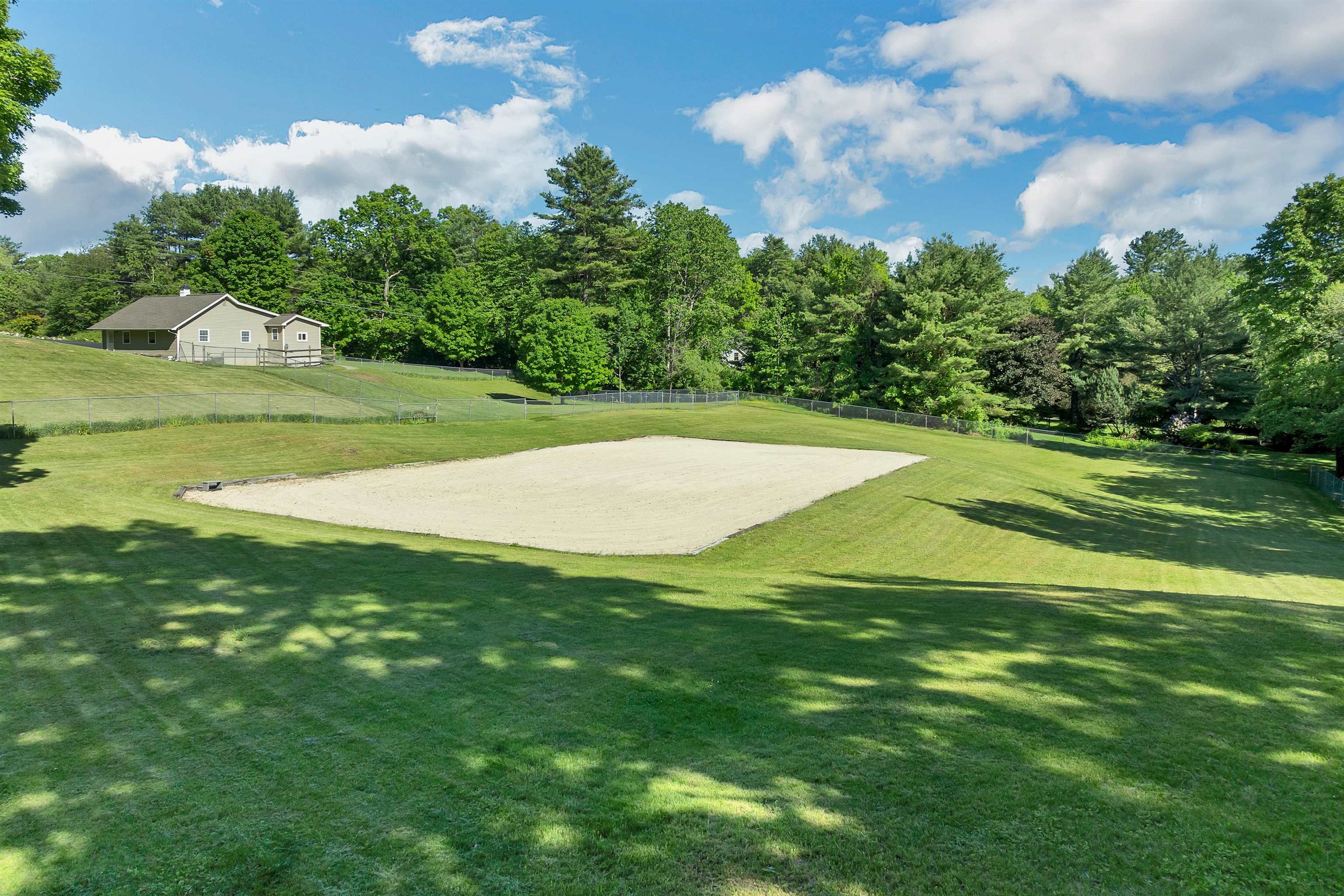 107 Kendall Pond Road Windham, NH 03087 - Photo 11 of 55