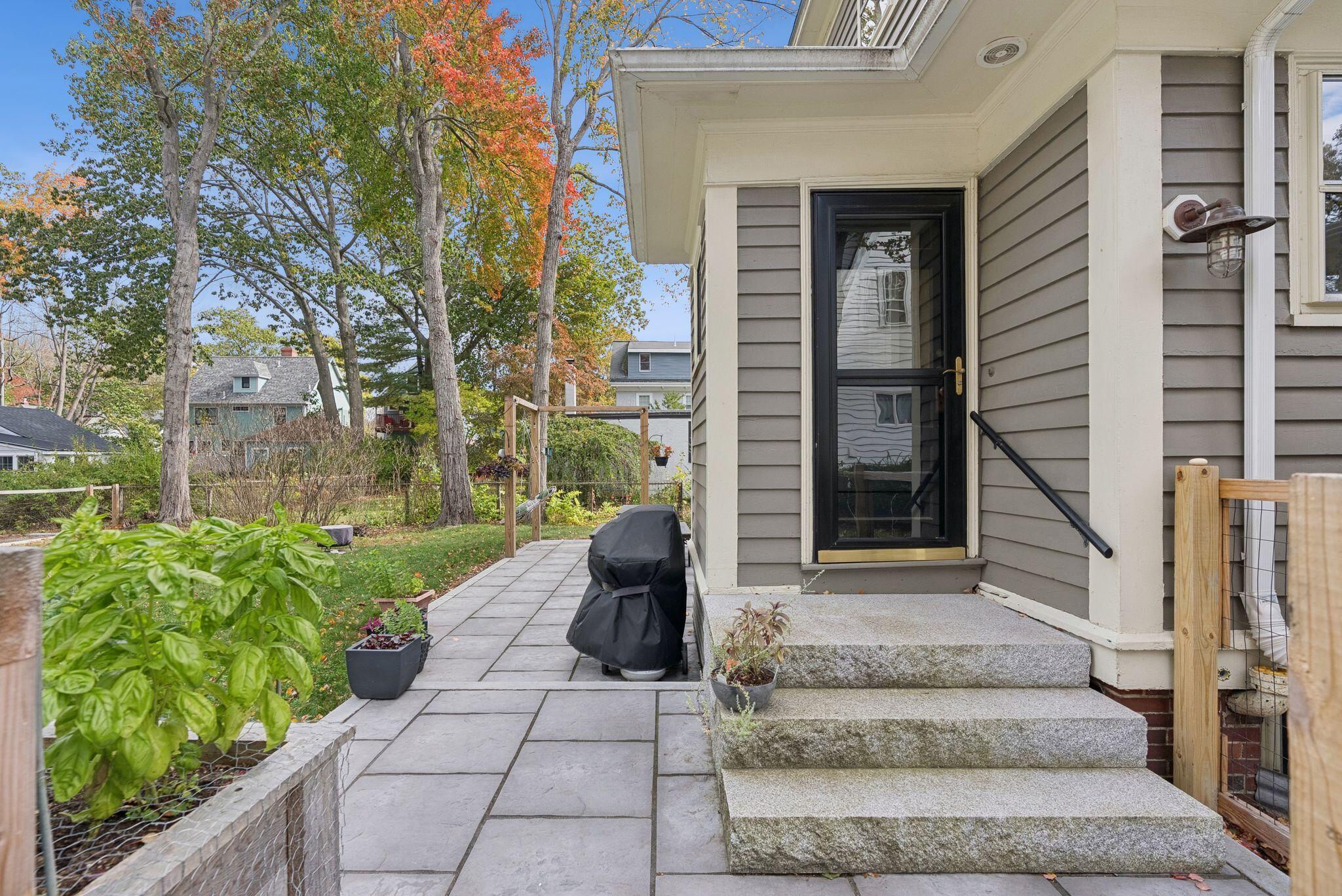 89 Clinton Street Portland, ME 04103 - Photo 41 of 51 6_DSC02461