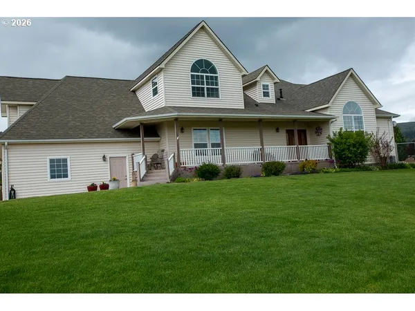 $889,000 | 318 South 20th Street, La Grande, OR 97850