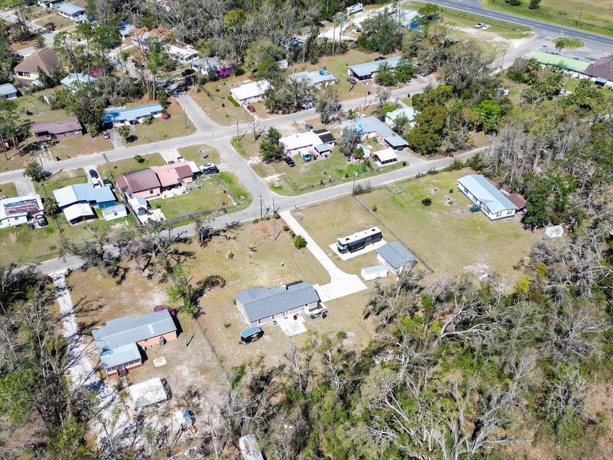 112 Pate Street Perry, FL 32348 - Photo 7 of 37 Gallery Image 7