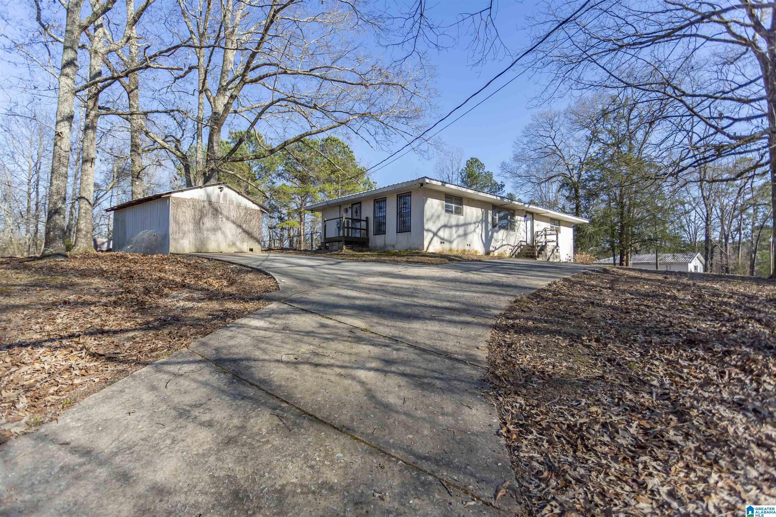 9333 Central Road Warrior, AL 35180 - Photo 30 of 40