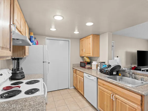 $209,900 | 7680 Bluestone Drive, Unit 411, Reno, NV 89511